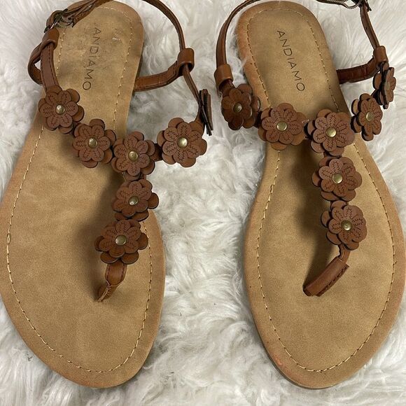 ANDIAMO Brown Floral Thong Sandals Ladies Size 8 1/2 - Picture 1 of 11